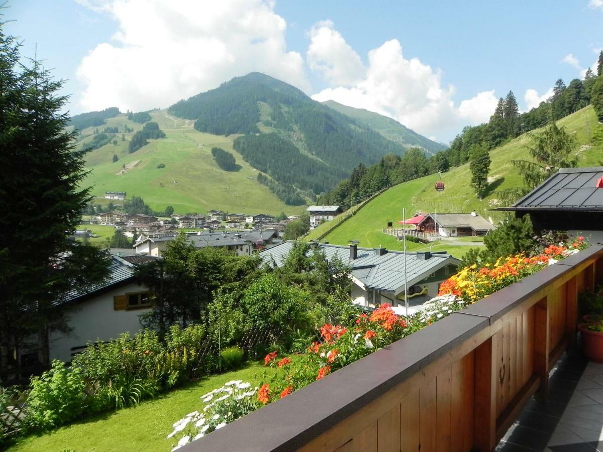 Haus Sonnenschein Lejlighed Saalbach-Hinterglemm Eksteriør billede