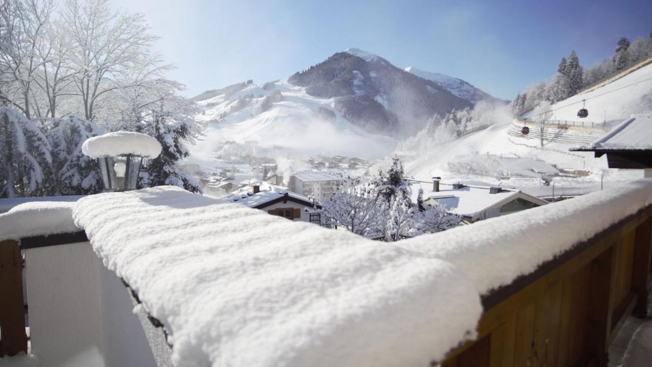 Haus Sonnenschein Lejlighed Saalbach-Hinterglemm Eksteriør billede
